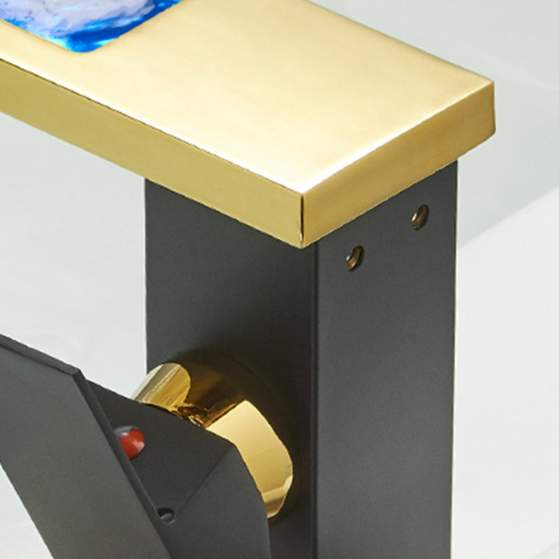 Rubinetto da lavabo moderno a cascata con LED in ottone