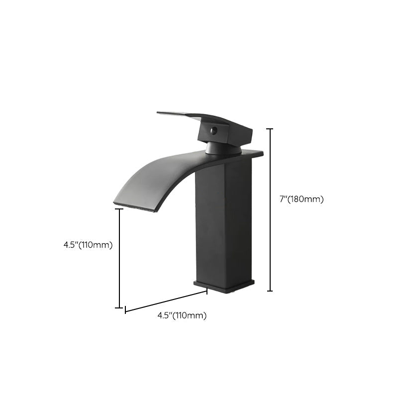 Rubinetto da lavabo moderno a cascata con LED in ottone