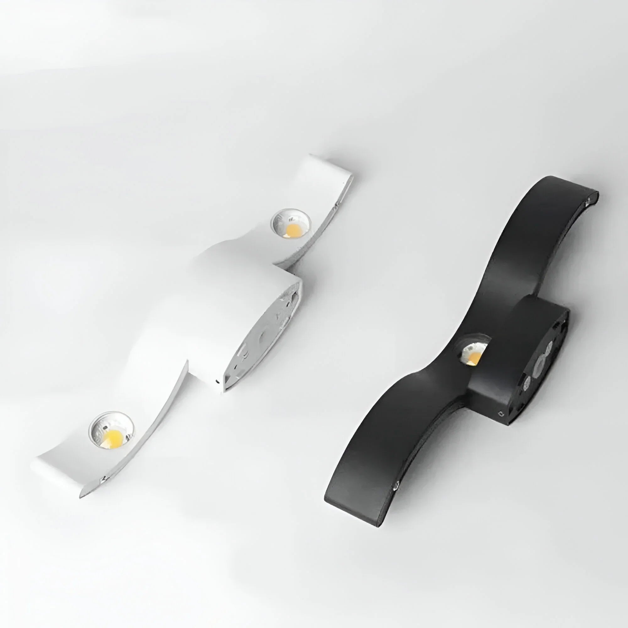 BrightGlow – Applique da Parete Nordica Impermeabile