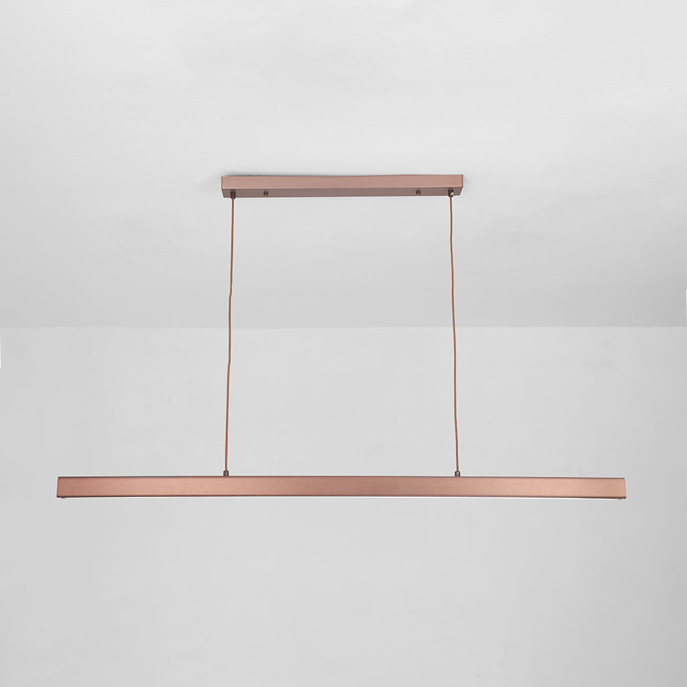 Moderno Lampadario a LED – Stile Industriale con Dettagli in Pelle