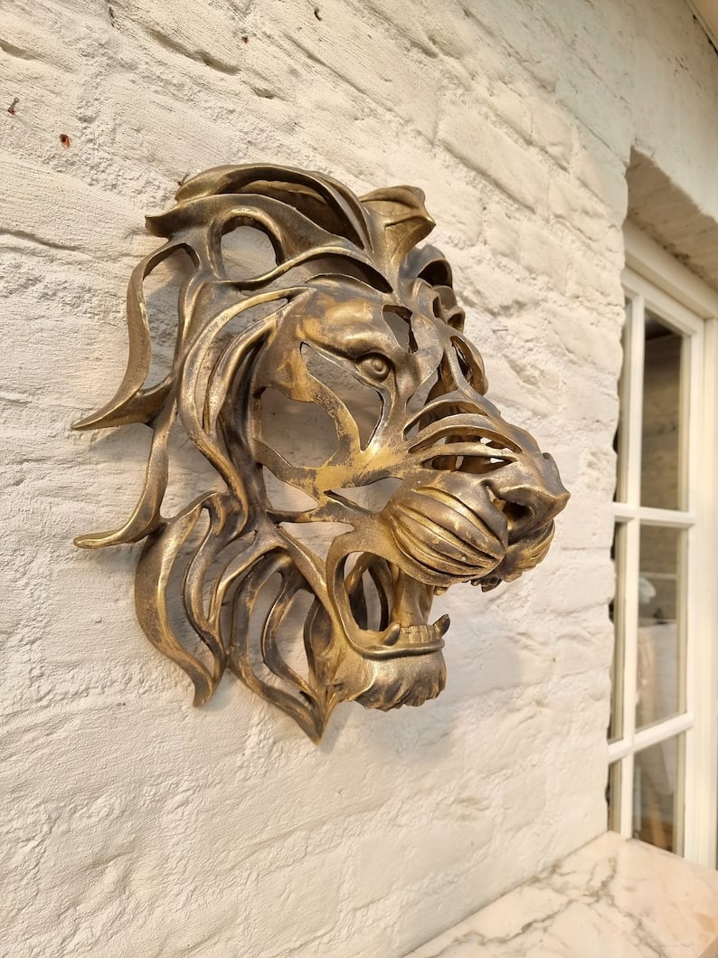 Rara Scultura in Arte da Parete con Testa di Leone Grande