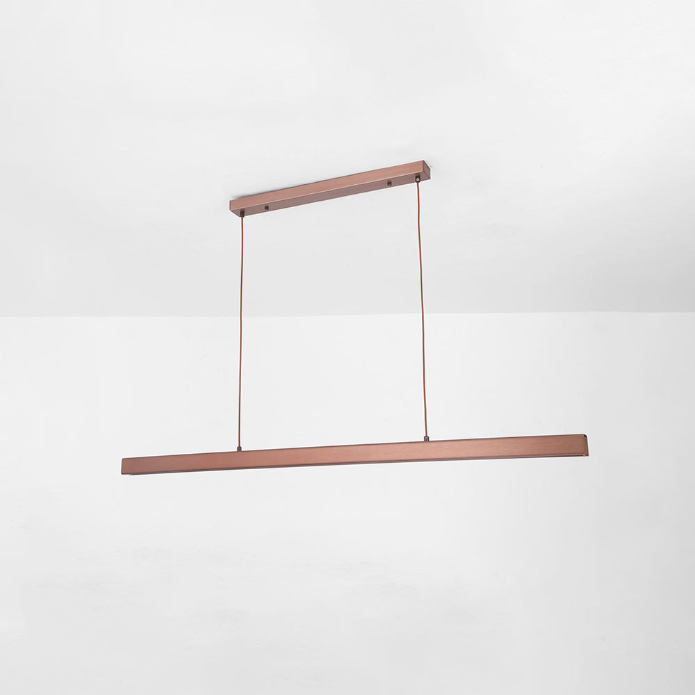 Moderno Lampadario a LED – Stile Industriale con Dettagli in Pelle