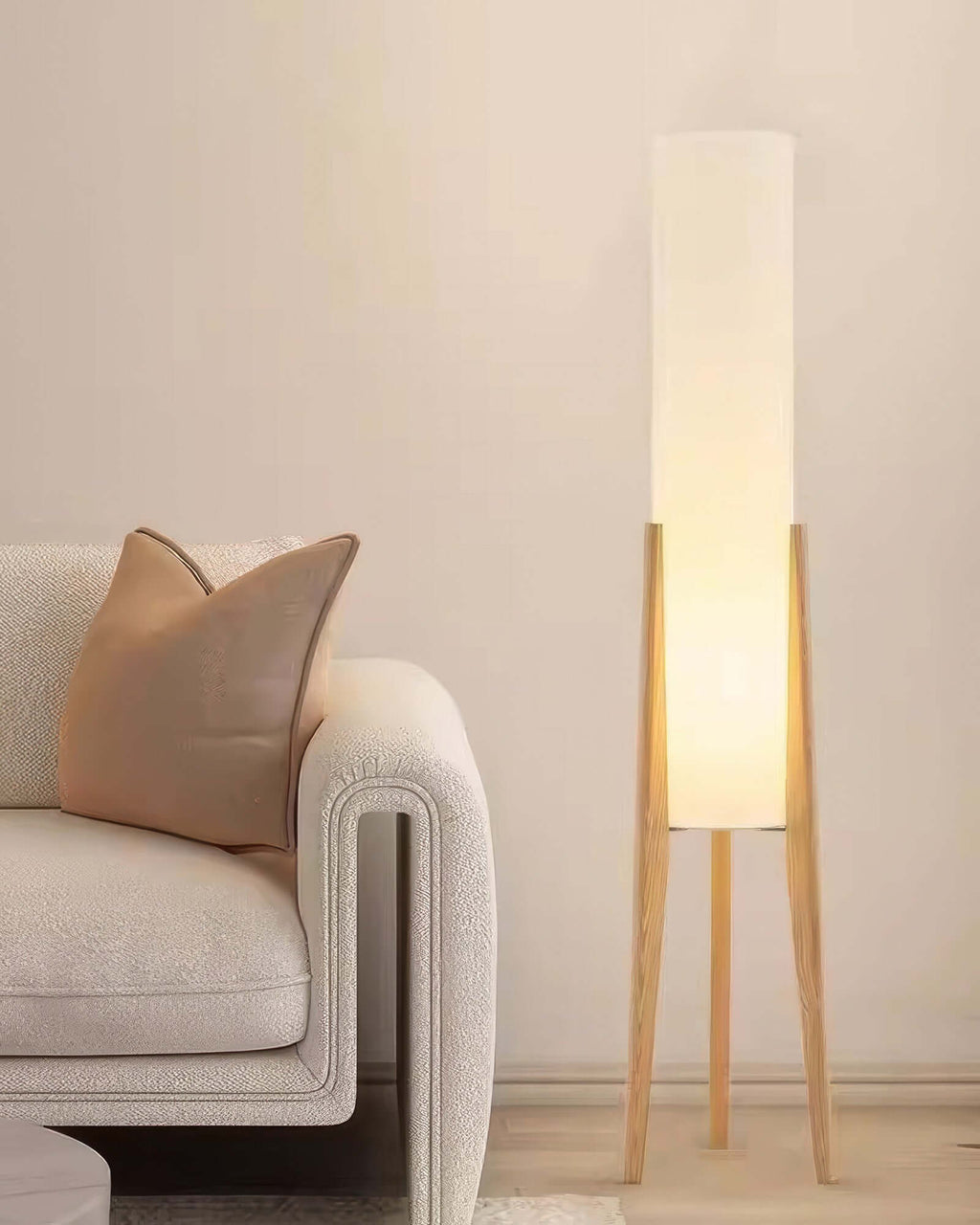 Lampada da Terra in Legno Massello con Paralume in Tessuto