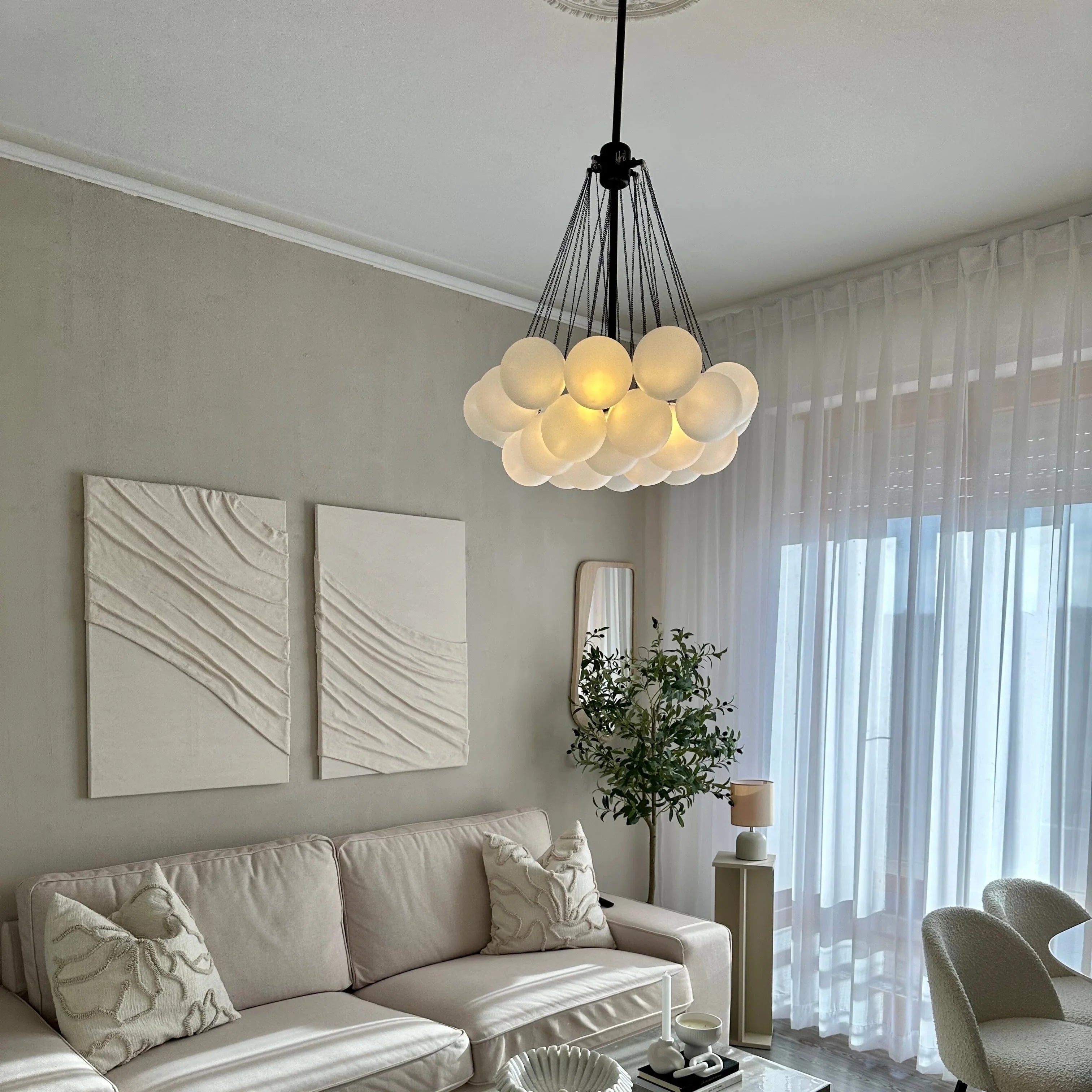 Lampadario Karlene con Palline Opache