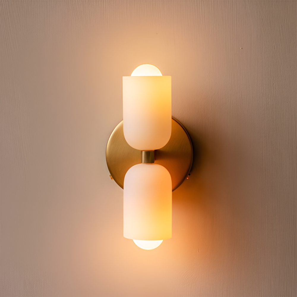 DualGlow – Applique con Due Teste in Acrilico e Metallo per Illuminazione Interna Moderna