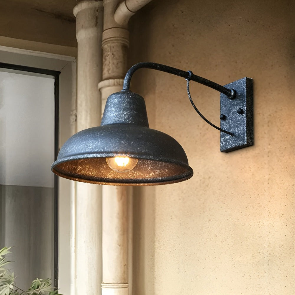 Castiron – Lampada da Parete Nera Antica in Stile Industriale Vintage