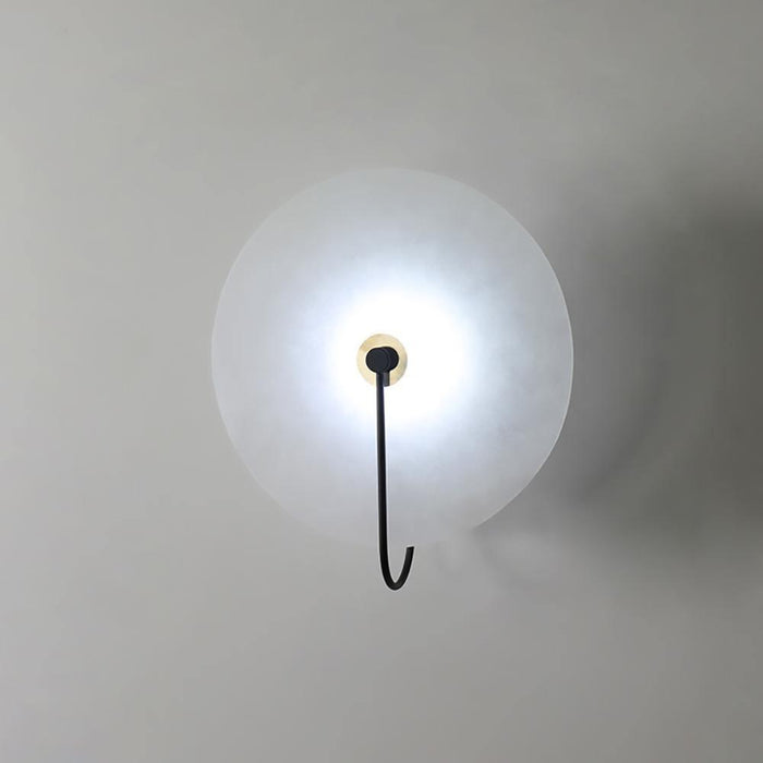 Lampada LED in Alabastro da Parete – Eleganza e Serenità nella Luce
