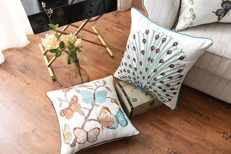 Lunira - Cuscino Decorativo con Ricamo in Stile Rustico