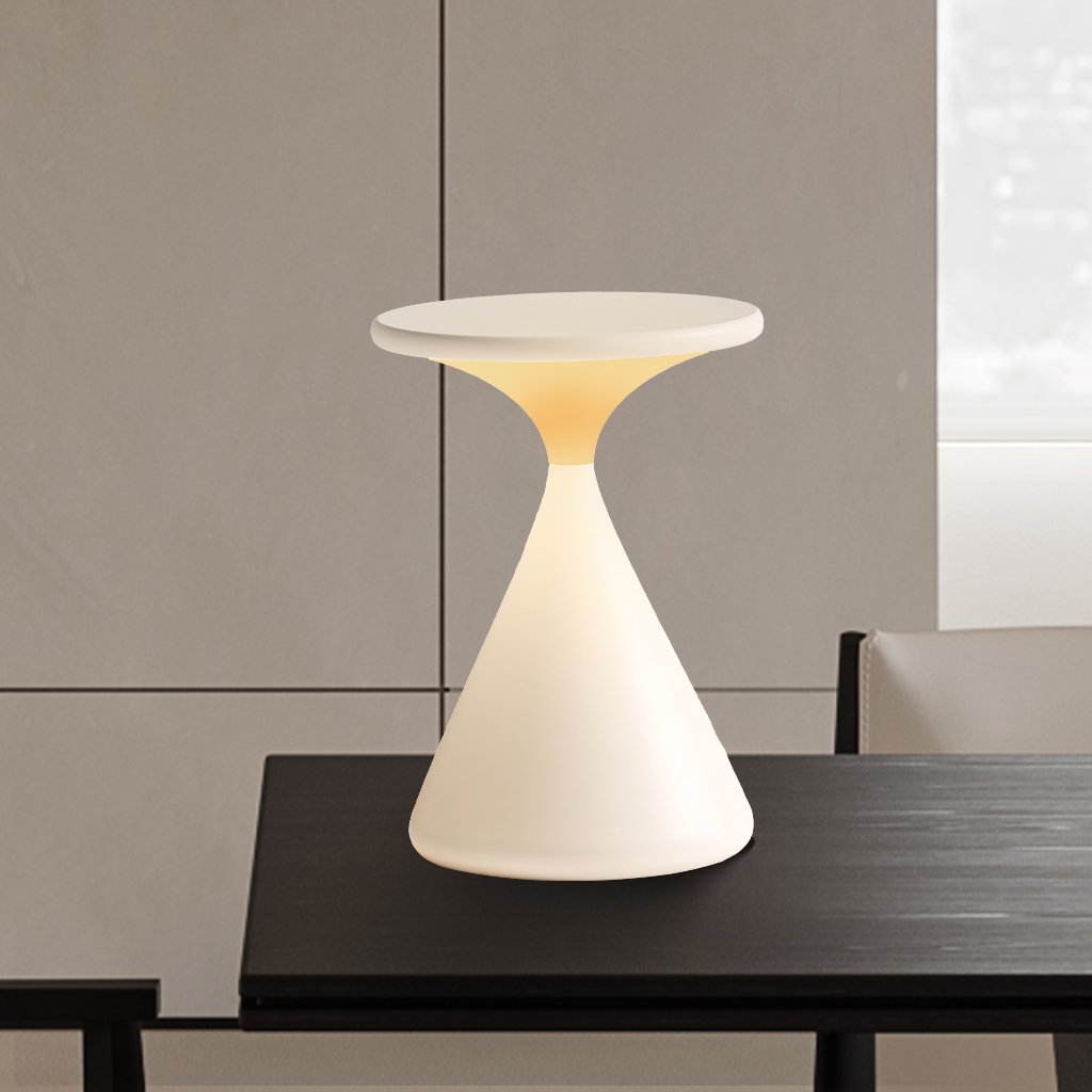 Lampada da Tavolo LED Dimbare Aeron a Clessidra – Elegante e Senza Fili
