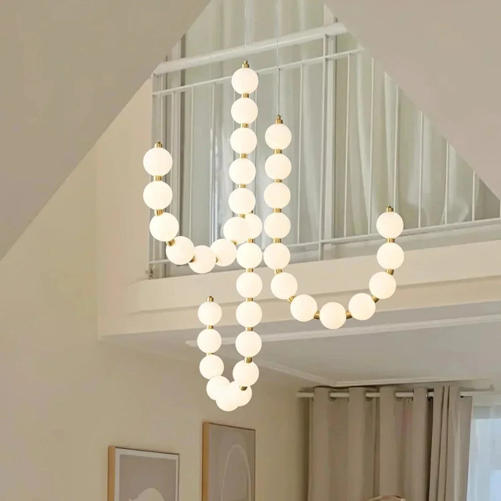 Lampadario elegante con lucente eleganza