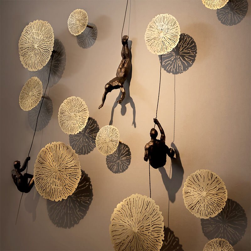 MONORA – Scultura murale arrampicata artigianale in resina