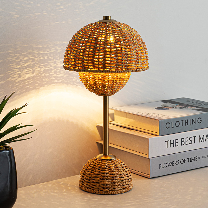 Ljusbo - Lampada da tavolo in bambù con luce calda per un'illuminazione suggestiva
