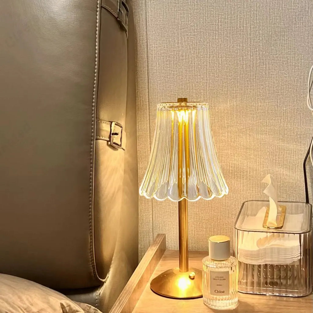 Lampada da tavolo wireless con decorazione in cristallo e illuminazione dimmerabile - GlamLight