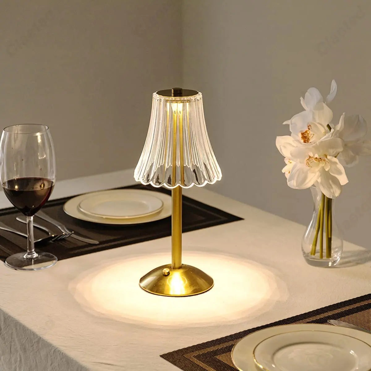 Lampada da tavolo wireless con decorazione in cristallo e illuminazione dimmerabile - GlamLight