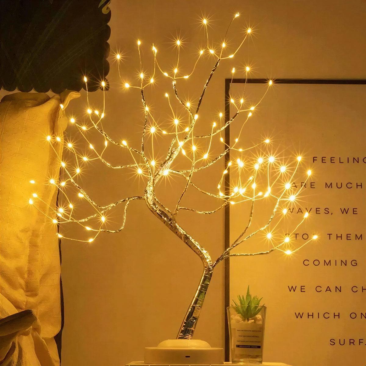 Lampada da Tavolo a Forma di Albero a Batteria con 108 Luci Ambientali Calde