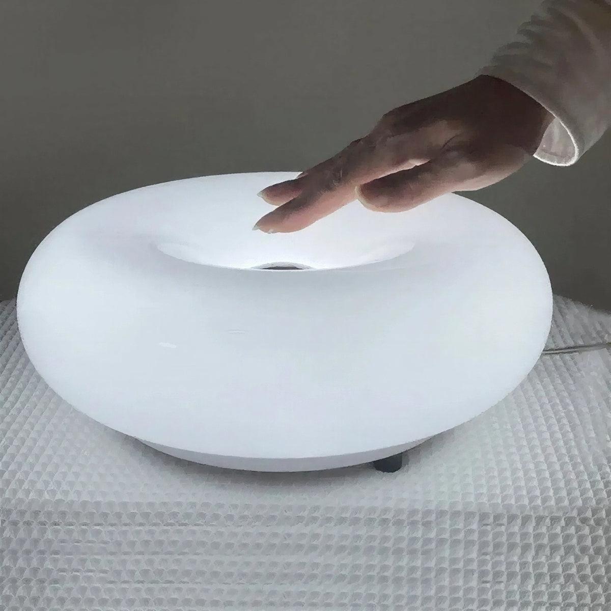 Lampada da Parete e Tavolo Bauhaus con Design a Ciambella