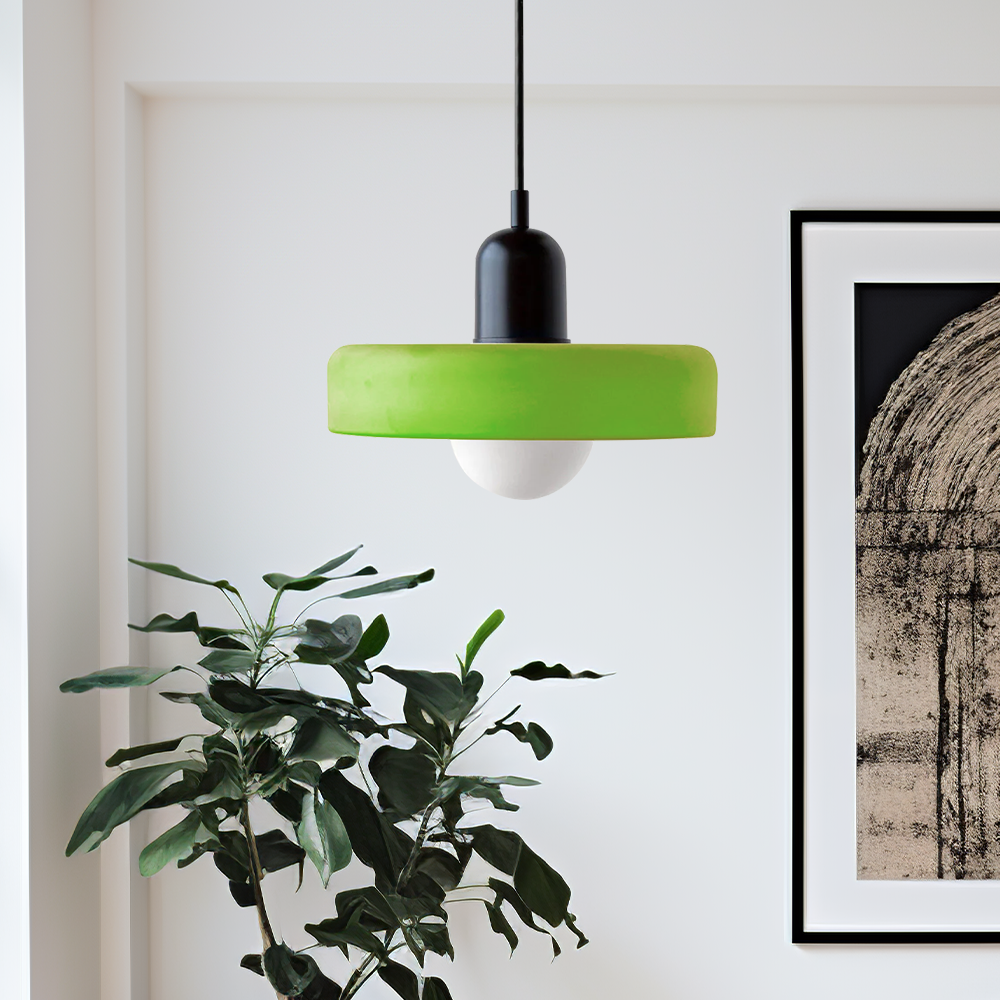 Lampada a sospensione in vetro stile Bauhaus con paralume ad anello