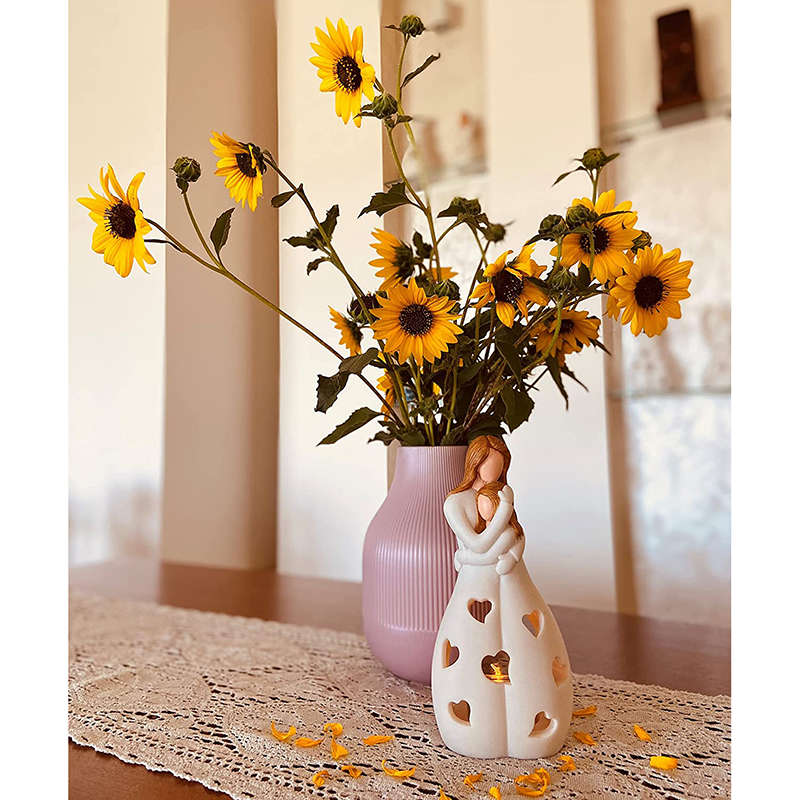 Amora – Figura decorativa in resina per un'atmosfera romantica e senza tempo