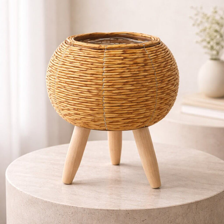 Vaso con piedi in legno | Design in stile intrecciato | Per interni ed esterni | Plantara