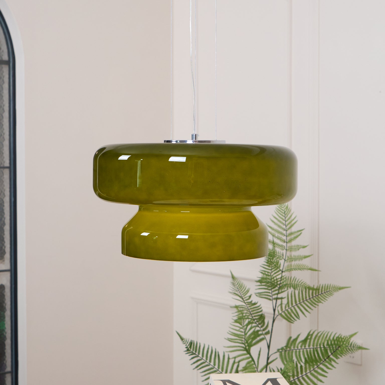 Elmirae | Lampada a Sospensione in Vetro Cromato Moderno per Aree Pranzo e Soggiorni