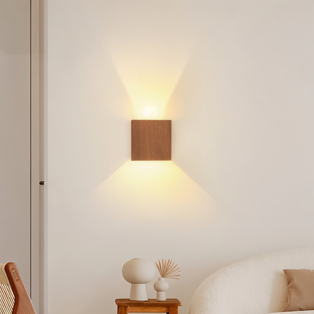 Boxy – Lampada da Parete Rettangolare in Legno con Illuminazione LED Up & Down per Camera da Letto