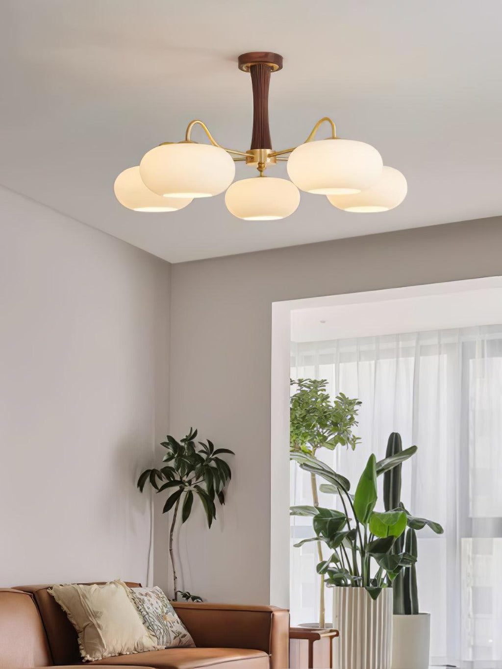 Velmirae | Lampadario in Ottone e Legno di Cachi per Soggiorni Eleganti