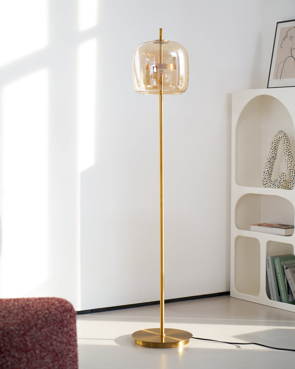 Loraya | Lampada da Terra Scultorea in Vetro con LED Integrato per Illuminazione del Soggiorno