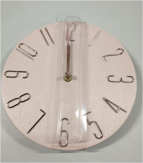 Orologio da parete elegante con design colorato