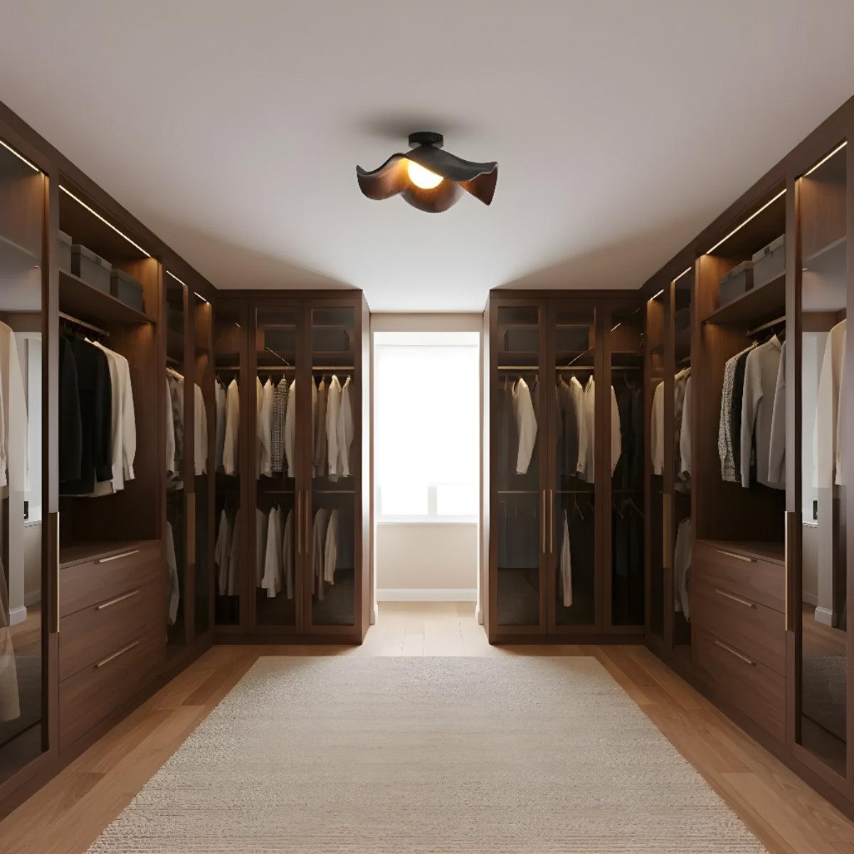Lampada da Soffitto con Design Curvo in Legno Stile Mid Century