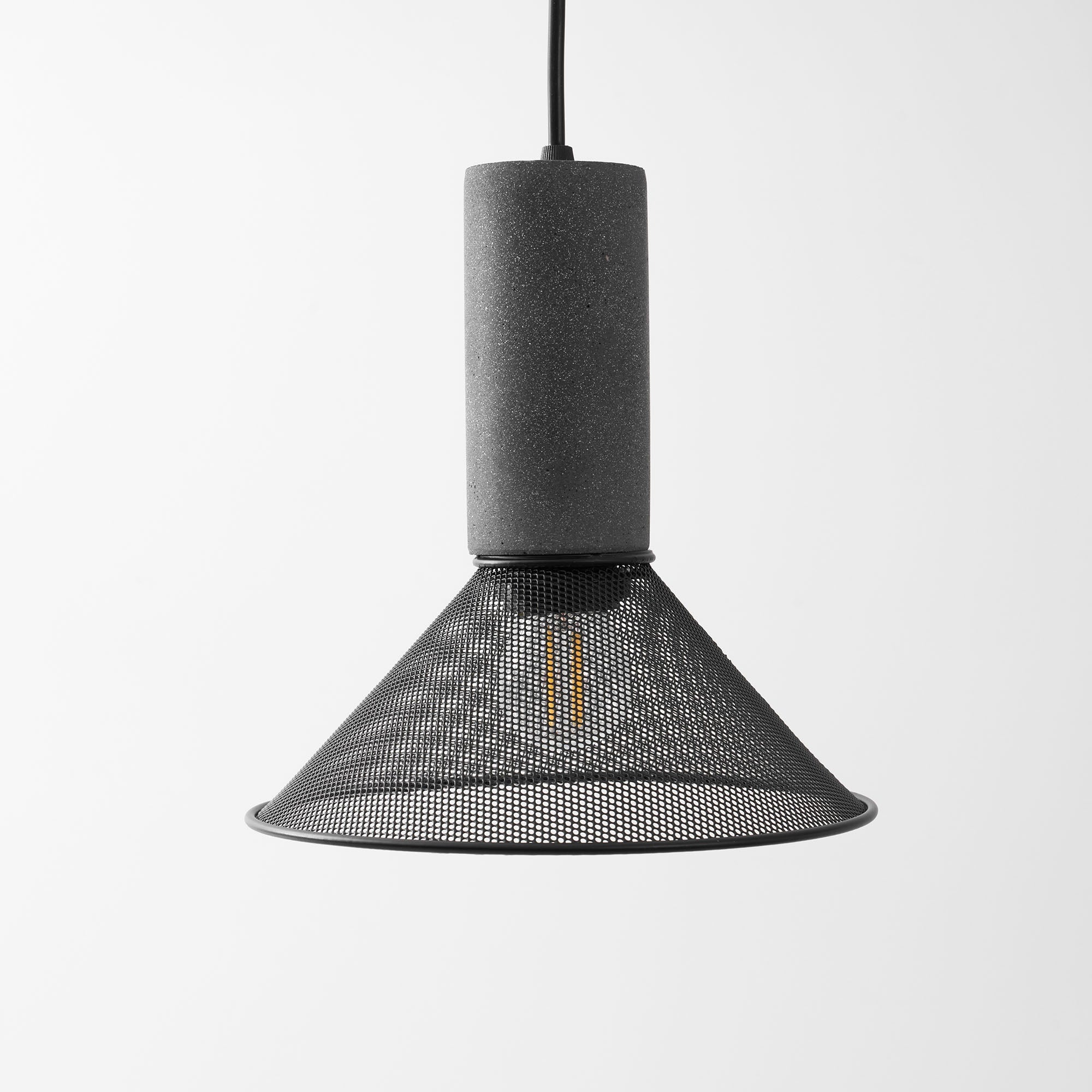 Virexo | Lampada a sospensione in cemento industriale con paralume cilindrico per interni moderni