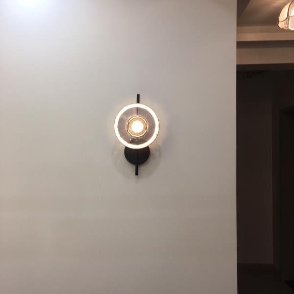 Noreva | Applique in Vetro Scultoreo con LED Integrato per Illuminazione Interni Moderni