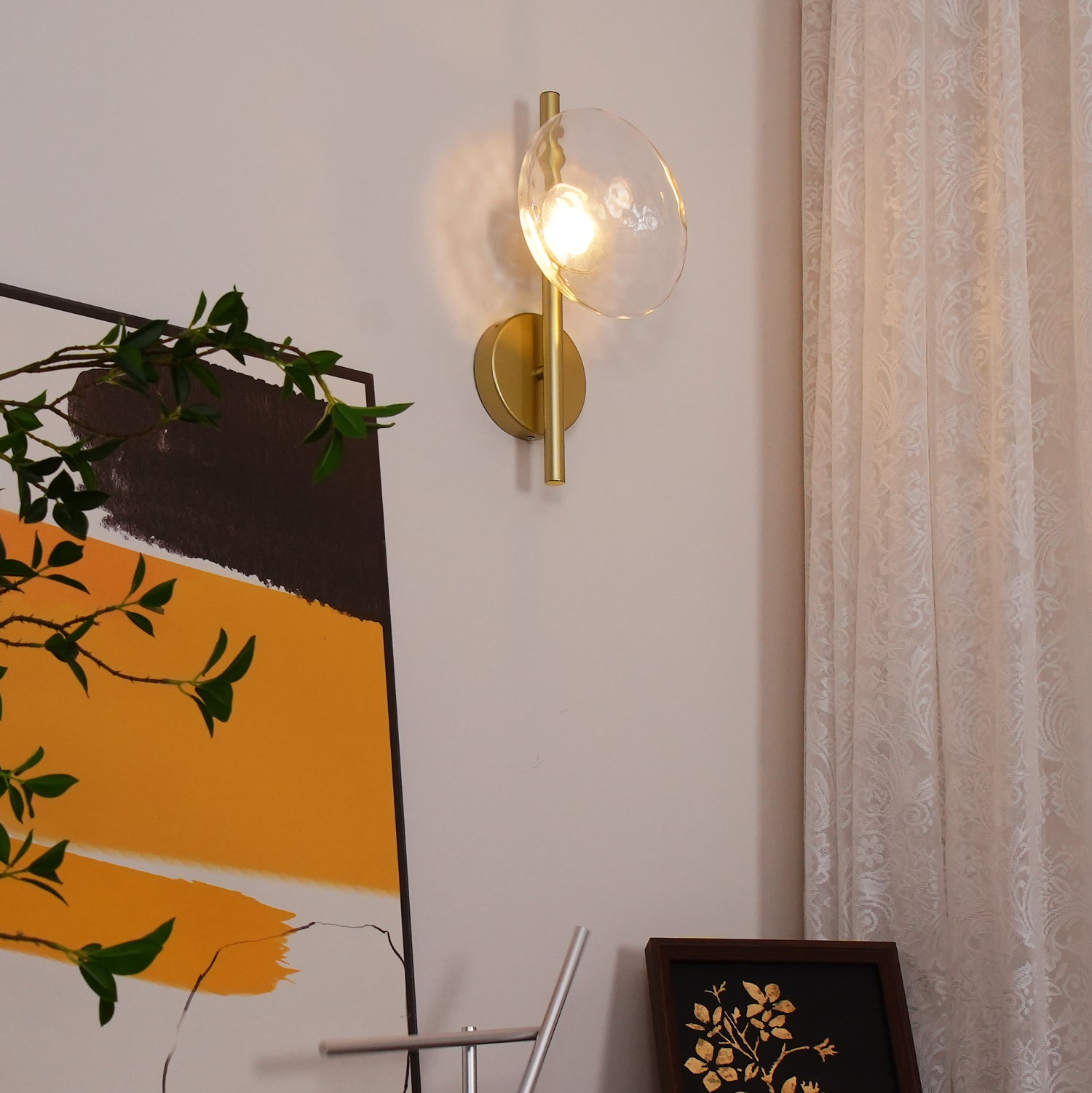 Noreva | Applique in Vetro Scultoreo con LED Integrato per Illuminazione Interni Moderni