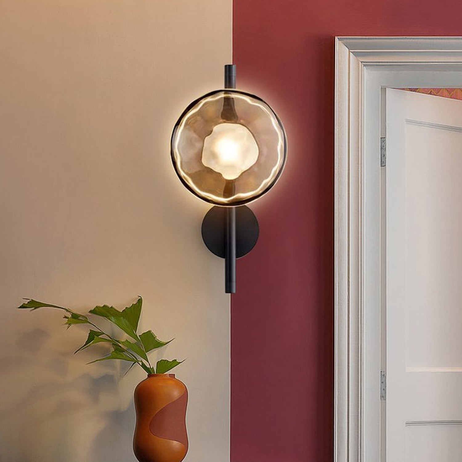 Noreva | Applique in Vetro Scultoreo con LED Integrato per Illuminazione Interni Moderni