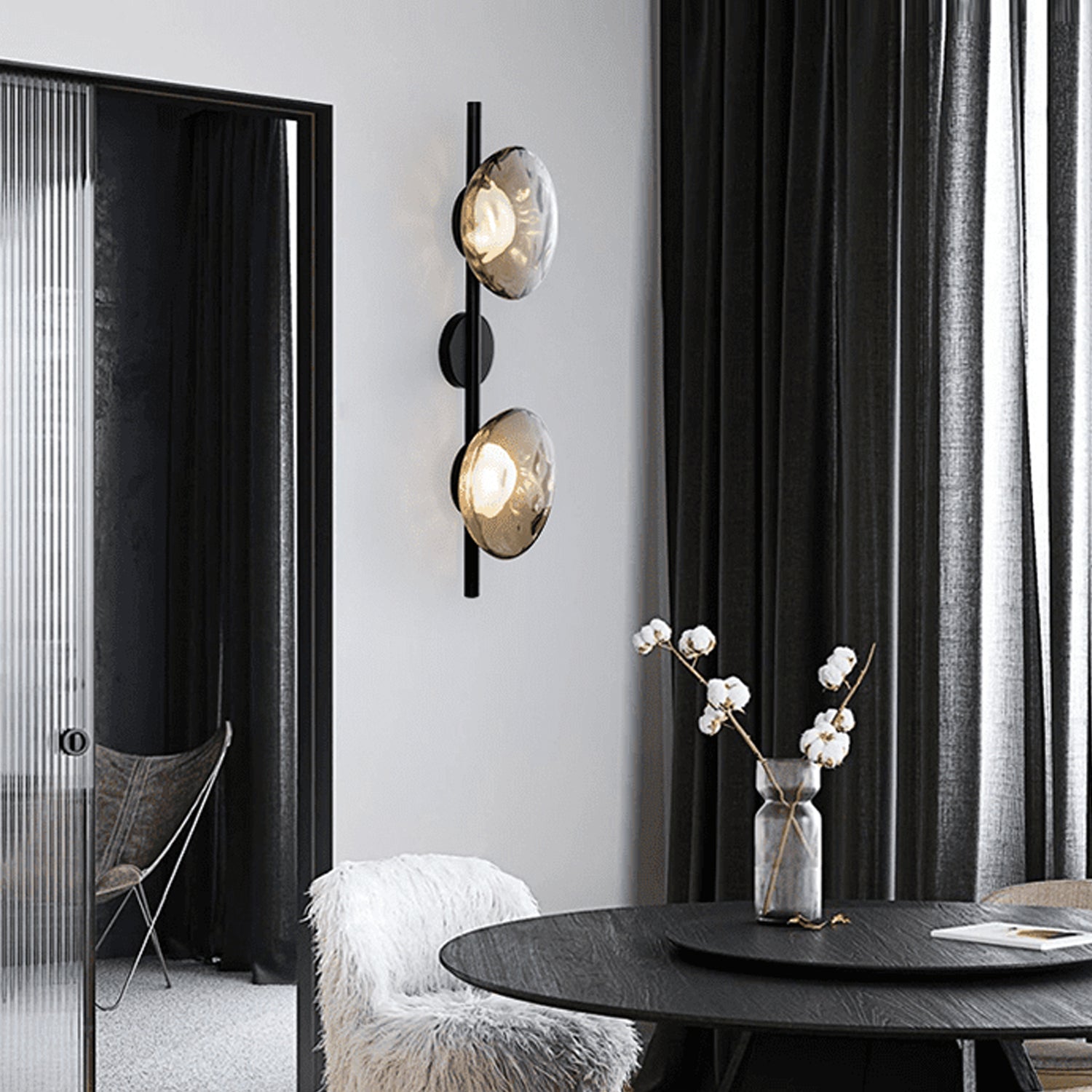 Noreva | Applique in Vetro Scultoreo con LED Integrato per Illuminazione Interni Moderni
