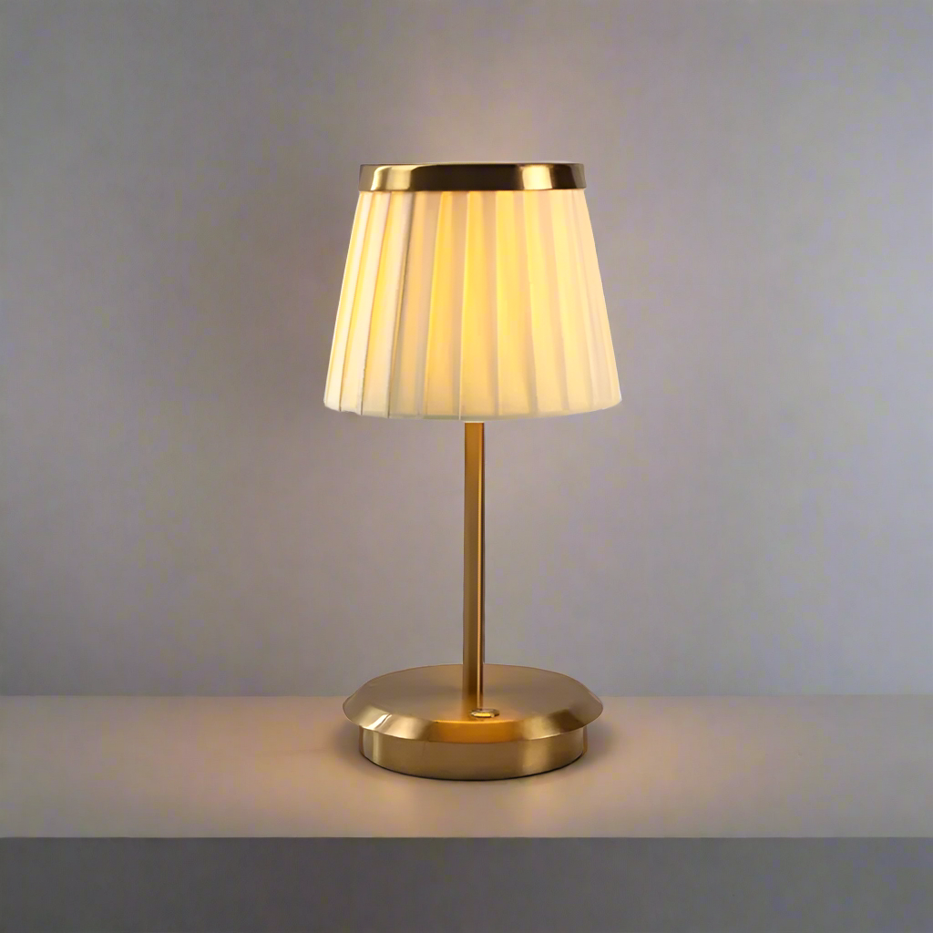 Lampada da Tavolo LED Ricaricabile Elegante con Controllo Touch