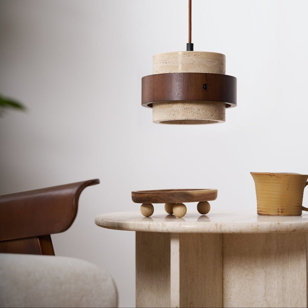 Arluna | Lampada a Sospensione in Travertino con Dettagli in Legno di Noce per Illuminazione Ambientale Moderna