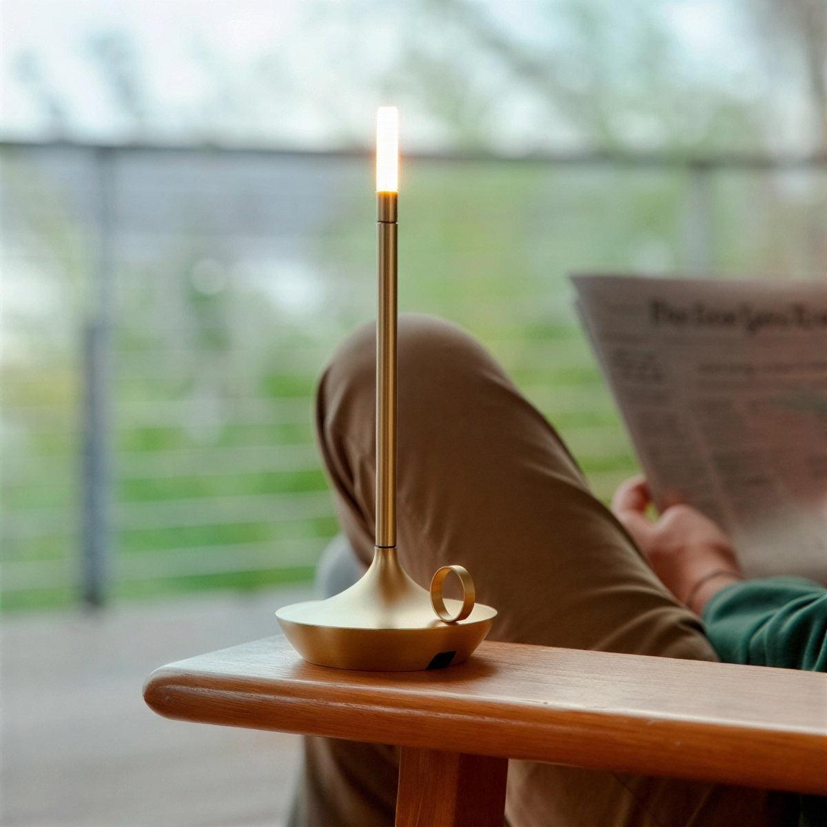 Lampada da Tavolo Cordless con Fiamma Dimmerabile a Batteria per Ristoranti