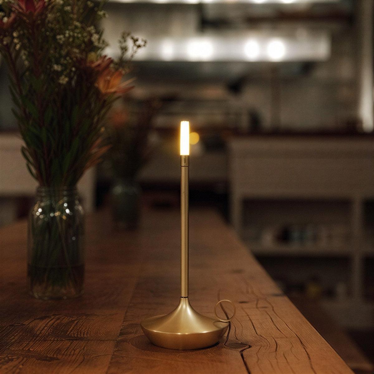 Lampada da Tavolo Cordless con Fiamma Dimmerabile a Batteria per Ristoranti