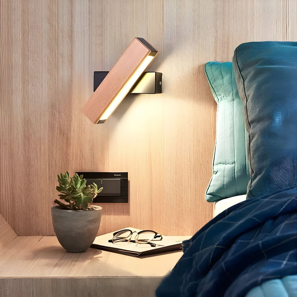 Lampada da Parete LED in Legno Minimalista con Braccio Regolabile