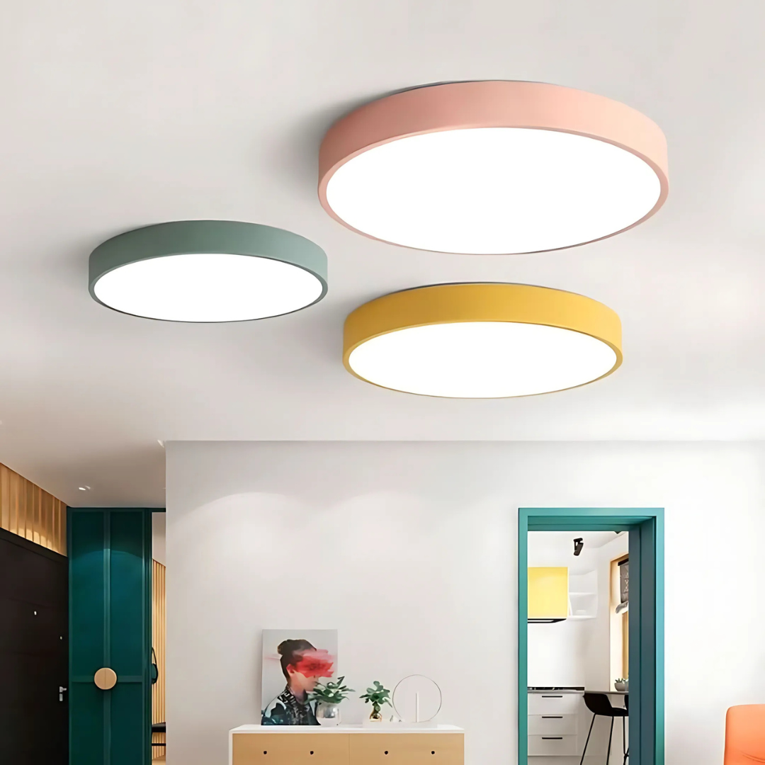 Elegante lampada a soffitto LED in stile scandinavo