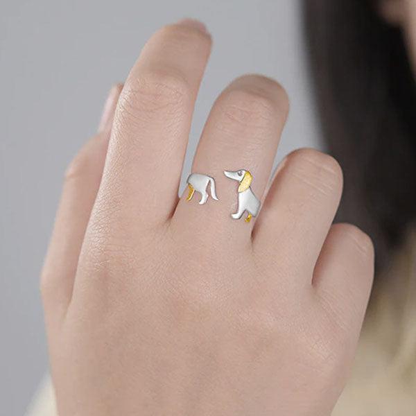 Anello Regolabile in Argento 925 con Cagnolino Bassotto