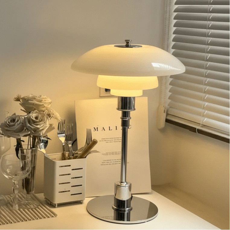 NORDILUX – Lampada da tavolo minimalista dimmerabile con luce LED calda