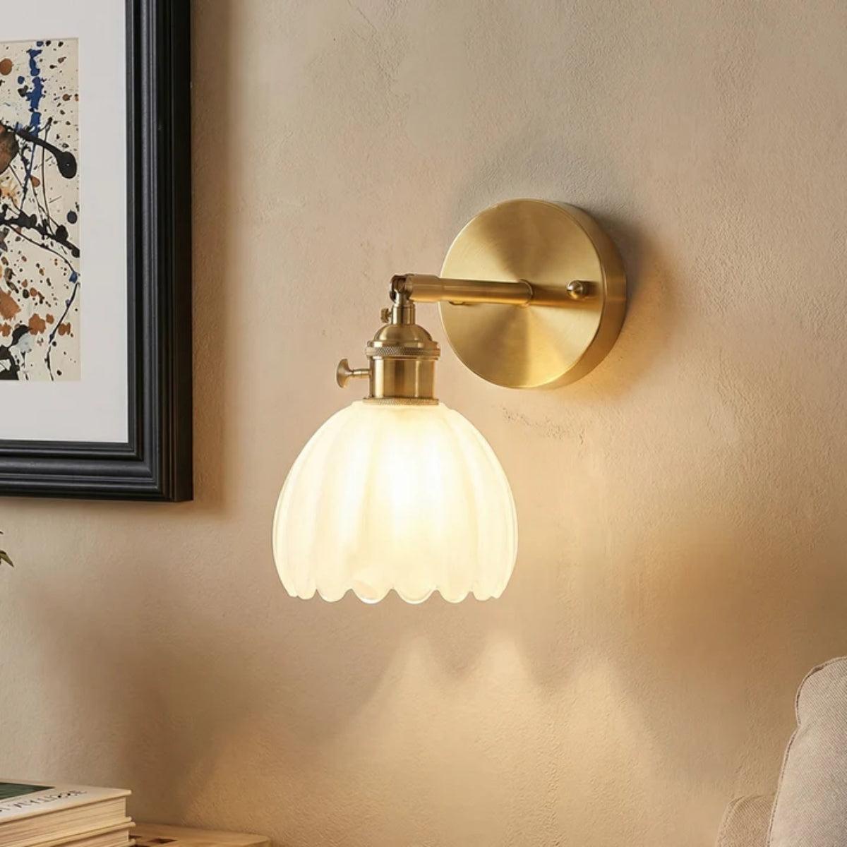 Applique da muro decorativa in stile tulipano retro con illuminazione regolabile