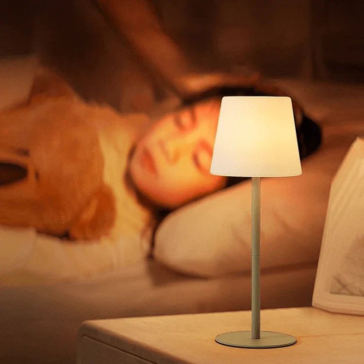 LumoLite – Lampada da tavolo LED wireless con funzione ricaricabile e design moderno