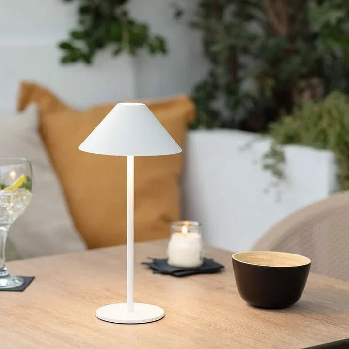 LumoCone – Lampada da tavolo wireless ricaricabile nera con funzione dimmer a tocco e illuminazione a 360°