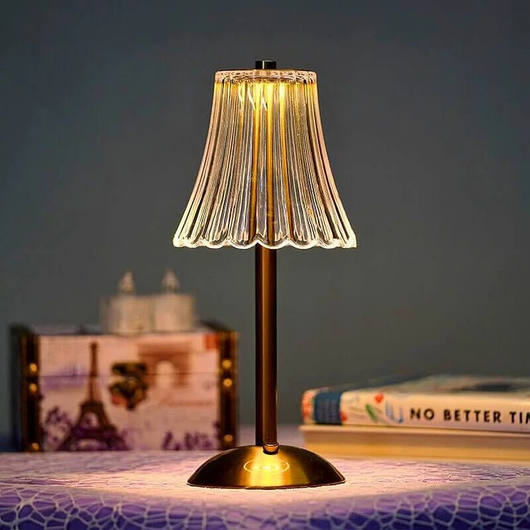 AuroLuxe – Lampada da tavolo senza fili in cristallo e metallo con elegante illuminazione LED