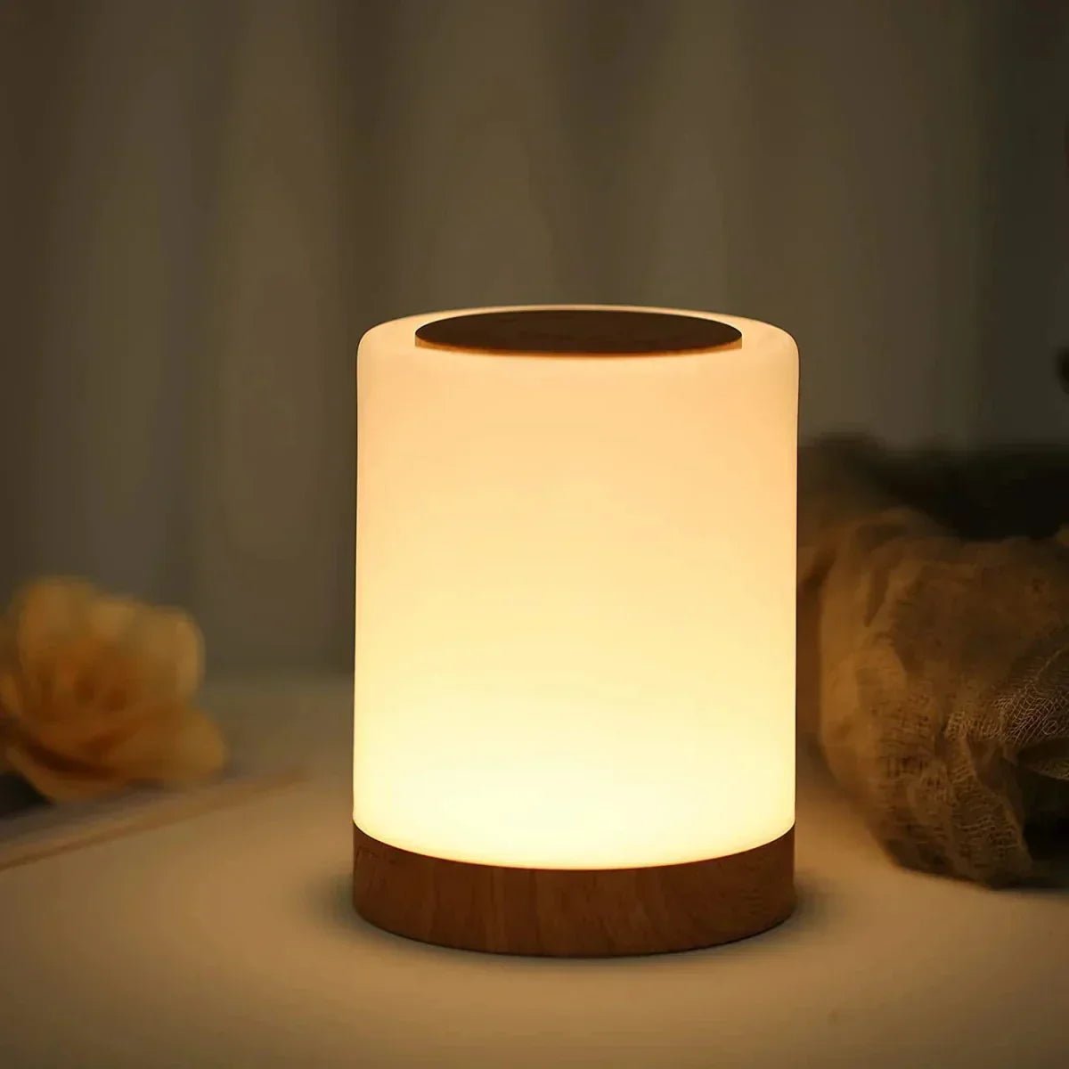 LumoTouch – Lampada da tavolo portatile con controllo touch e luce LED dimmerabile