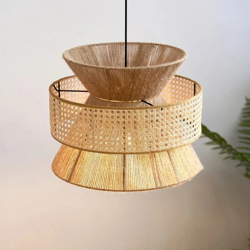 Lampada a Sospensione DriftGlow Wabi Sabi – Luce in Rattan Fatta a Mano