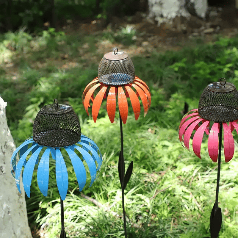 Casa per Uccelli in Metallo Durevole con Elegante Design a Girasole – Decorazione da Giardino Resistente alle Intemperie