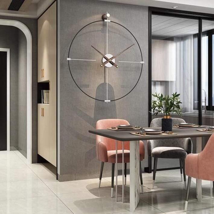Grande orologio da parete in RPET – design minimalista 60 x 78 cm con lancette in bronzo spazzolato per spazi moderni